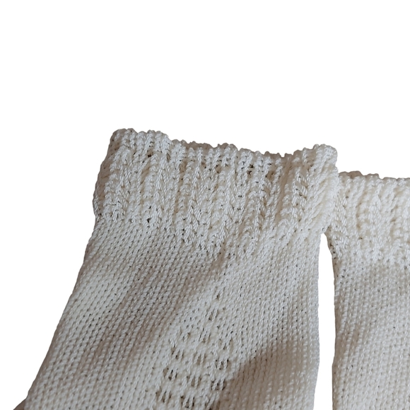 Vintage Cream Ivory Knit Stretch intricate knit pattern gloves - Picture 5 of 9